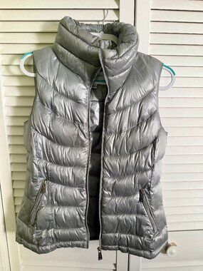 Calvin Klein Puffy Vest Premium Down Women's Size Medium Metallic Silver